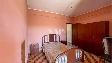 Moradia T8 para Venda em Quarteira