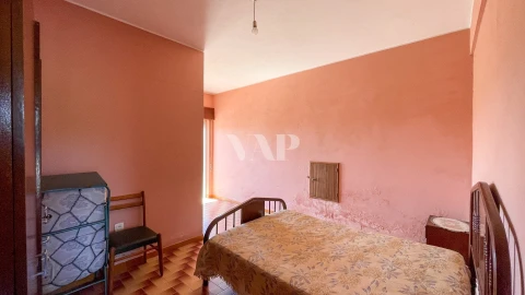 Moradia T8 para Venda em Quarteira