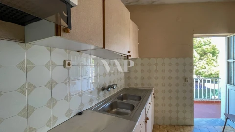 Moradia T8 para Venda em Quarteira