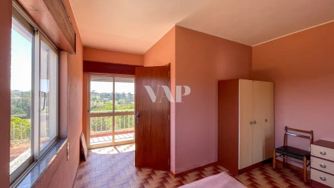 Moradia T8 para Venda em Quarteira