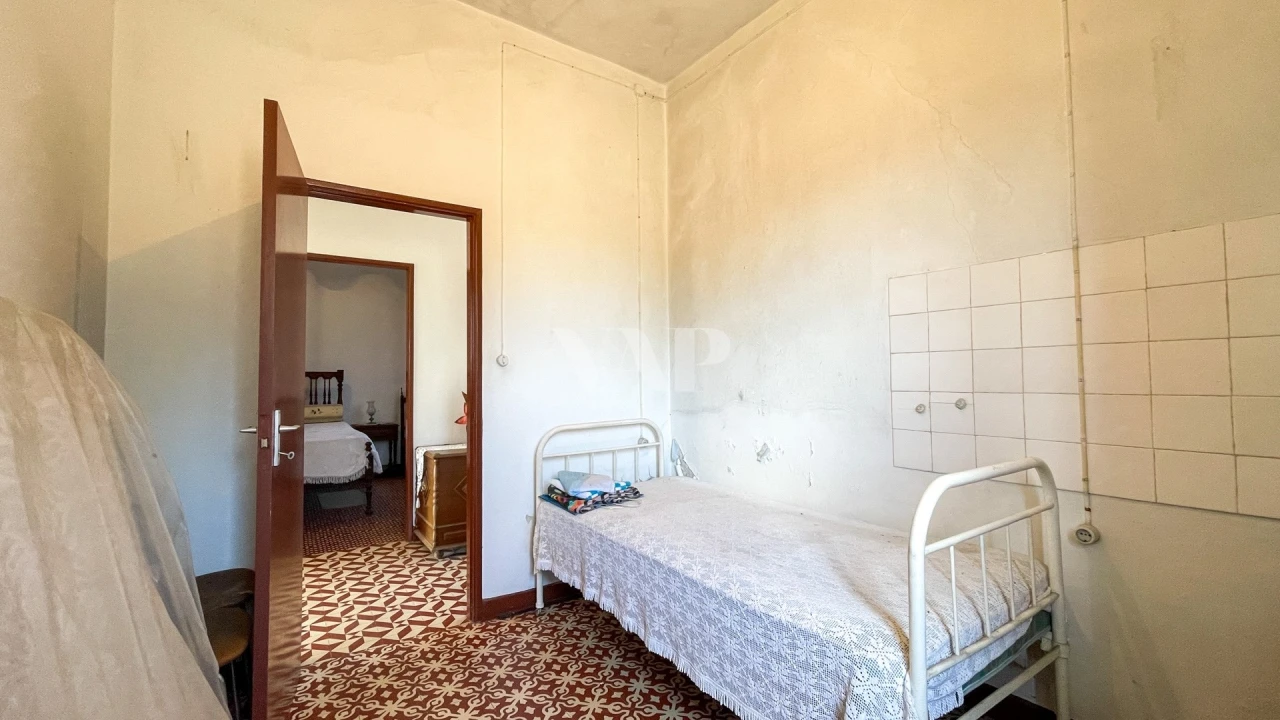 Moradia T8 para Venda em Quarteira Foto 23
