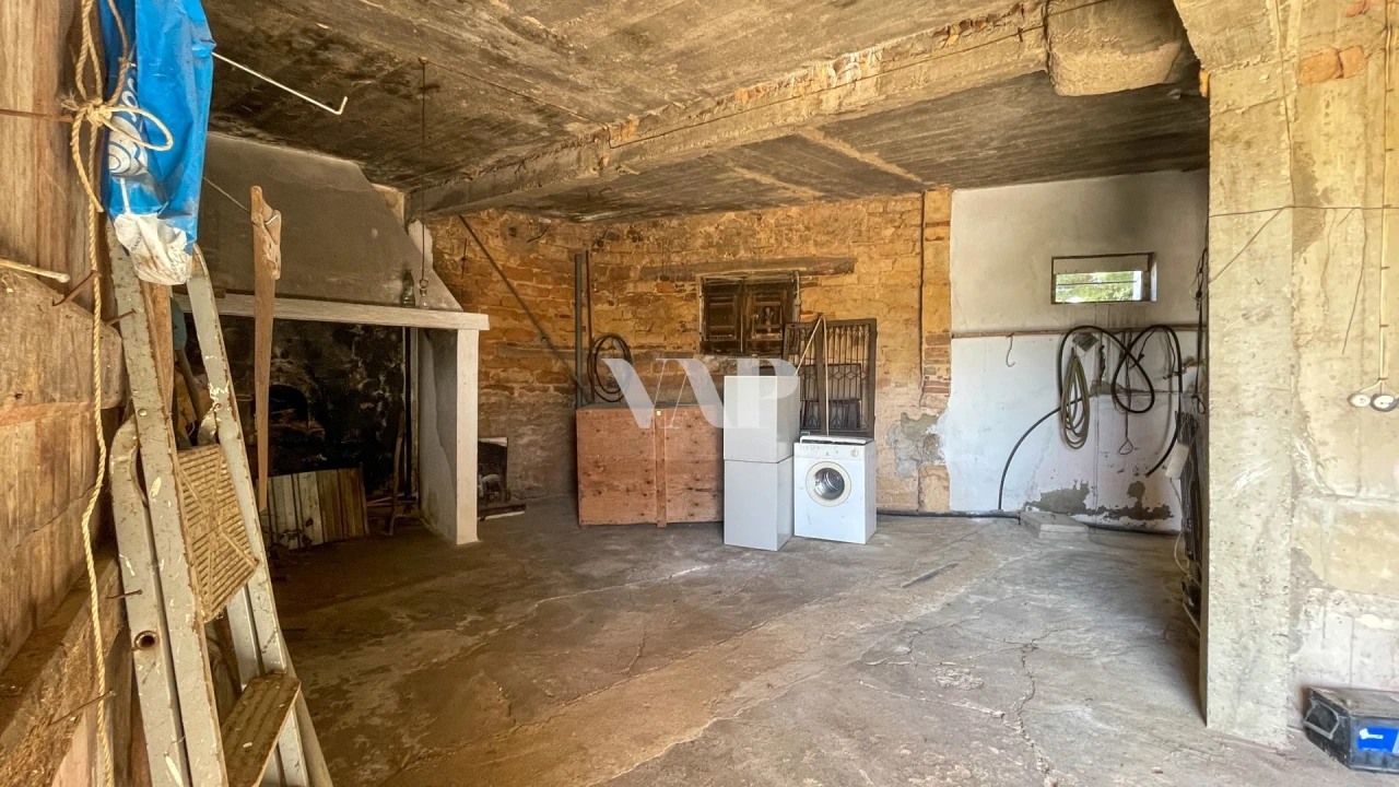 Moradia T8 para Venda em Quarteira Foto 91