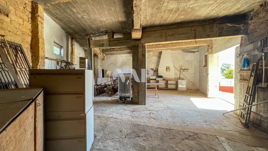 Moradia T8 para Venda em Quarteira Foto 93