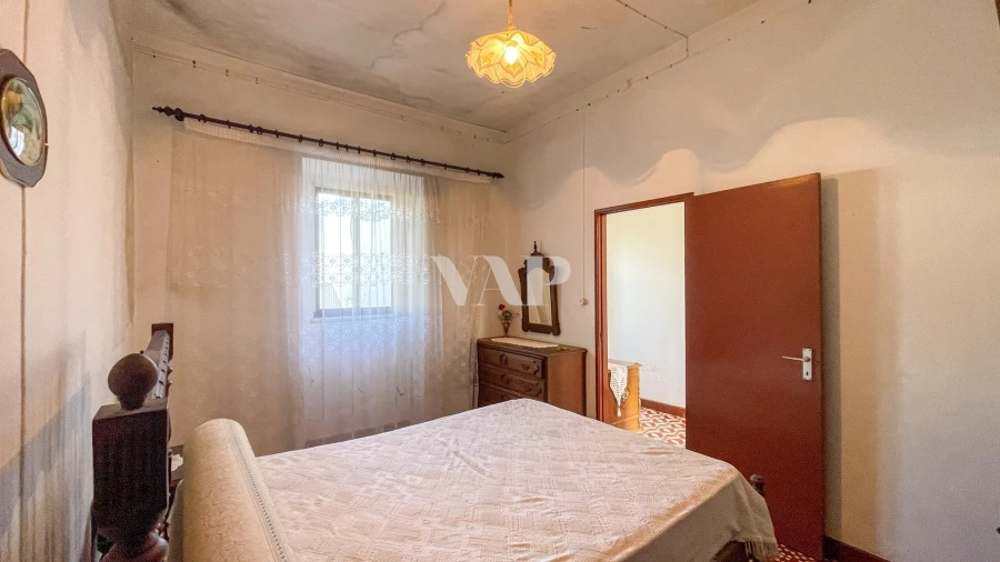 Moradia T8 para Venda em Quarteira Foto 20