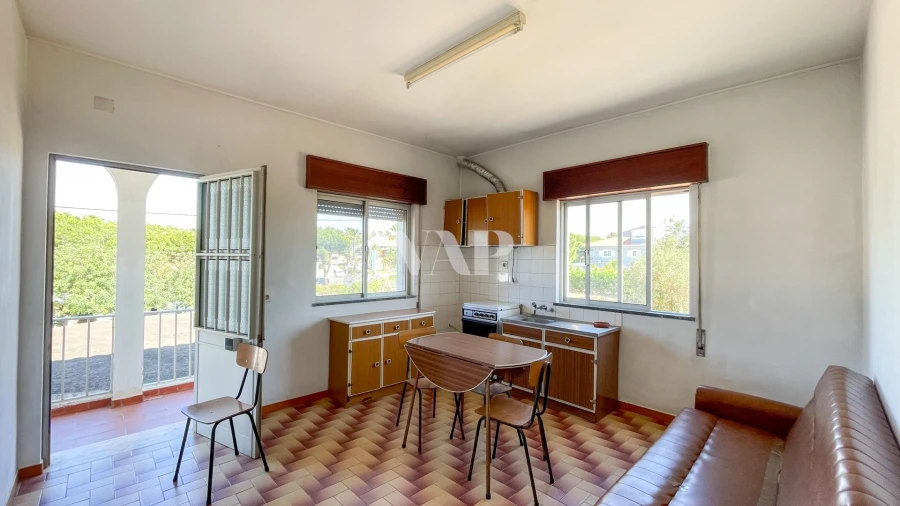 Moradia T8 para Venda em Quarteira Foto 34