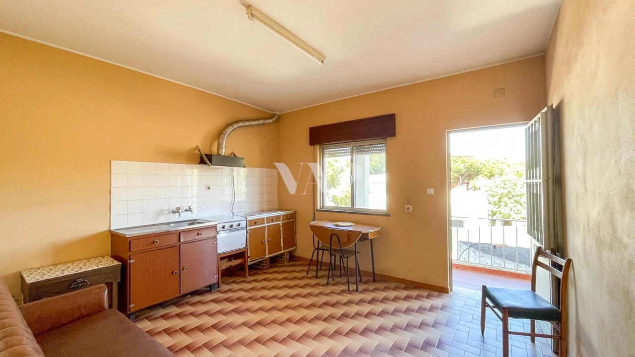 Moradia T8 para Venda em Quarteira Foto 47