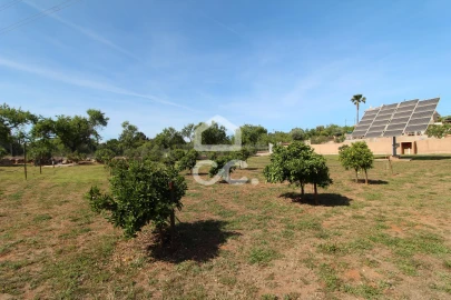 Moradia T4 para Venda em Armação de Pera