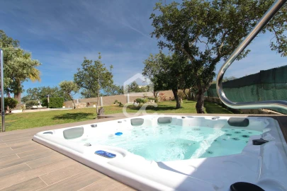 Moradia T4 para Venda em Armação de Pera