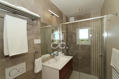 Moradia T4 para Venda em Armação de Pera