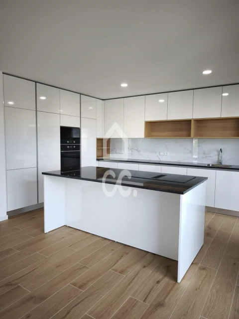 Apartamento T3 para Arrendamento em Condeixa-A-Velha e Condeixa-A-Nova