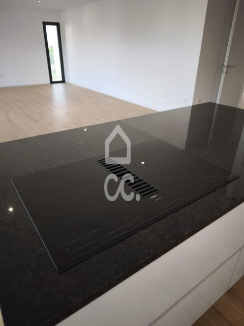 Apartamento T3 para Arrendamento em Condeixa-A-Velha e Condeixa-A-Nova