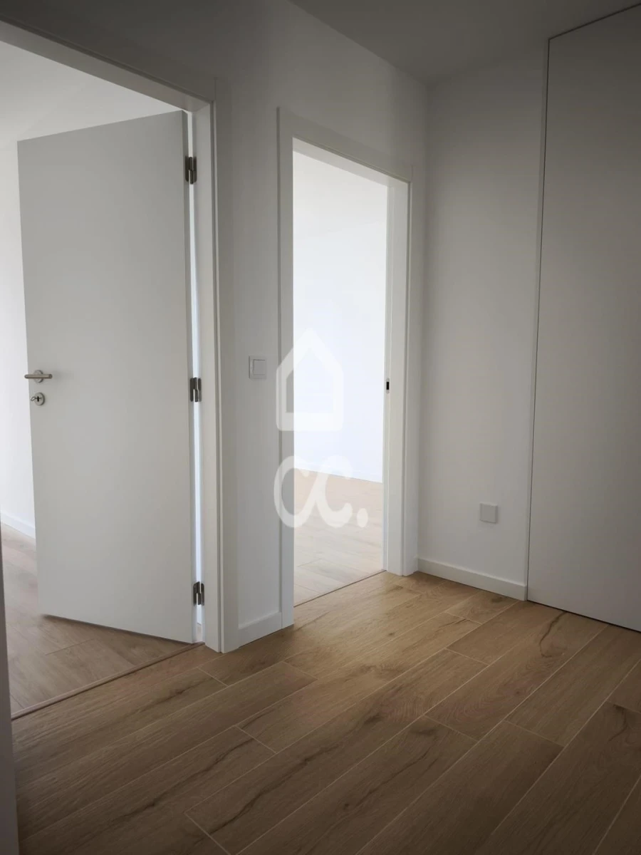 Apartamento T3 para Arrendamento em Condeixa-A-Velha e Condeixa-A-Nova Foto 9