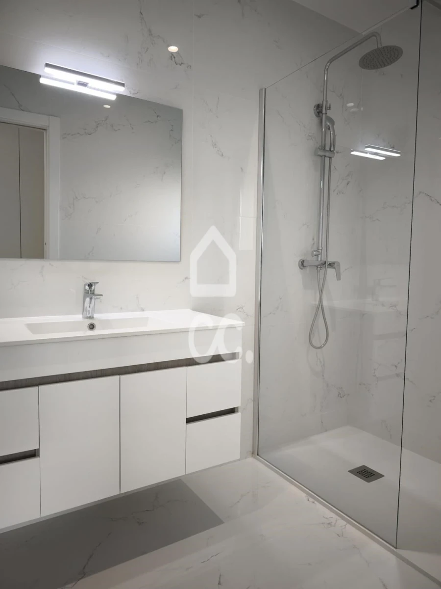 Apartamento T3 para Arrendamento em Condeixa-A-Velha e Condeixa-A-Nova Foto 16