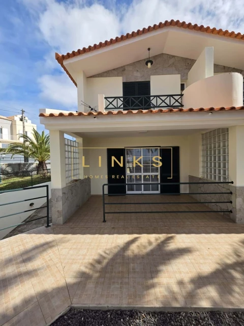 Moradia T2 para Venda em Porto Santo