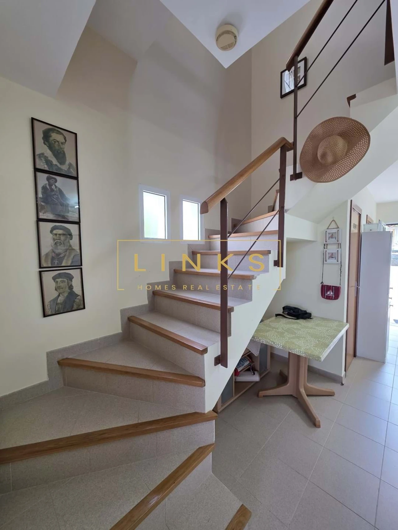 Moradia T2 para Venda em Porto Santo Foto 10