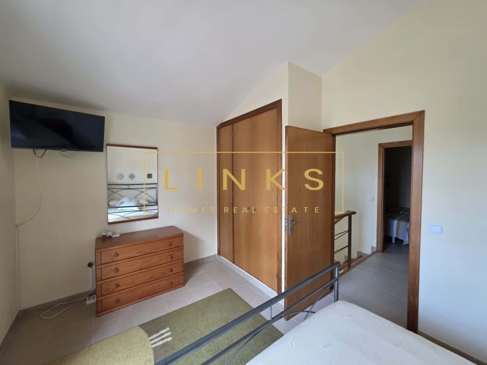 Moradia T2 para Venda em Porto Santo Foto 11