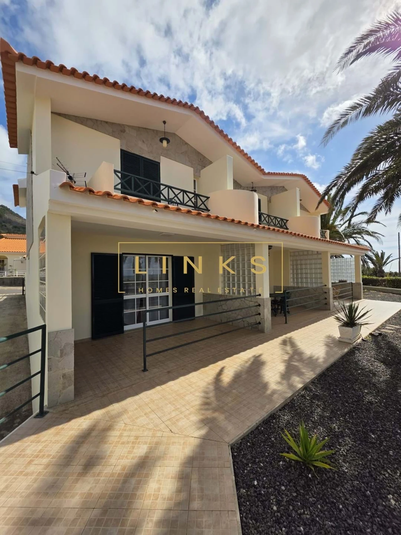 Moradia T2 para Venda em Porto Santo Foto 1