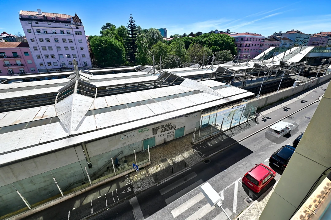 Apartamento T2 para Venda em Alvalade Foto 14