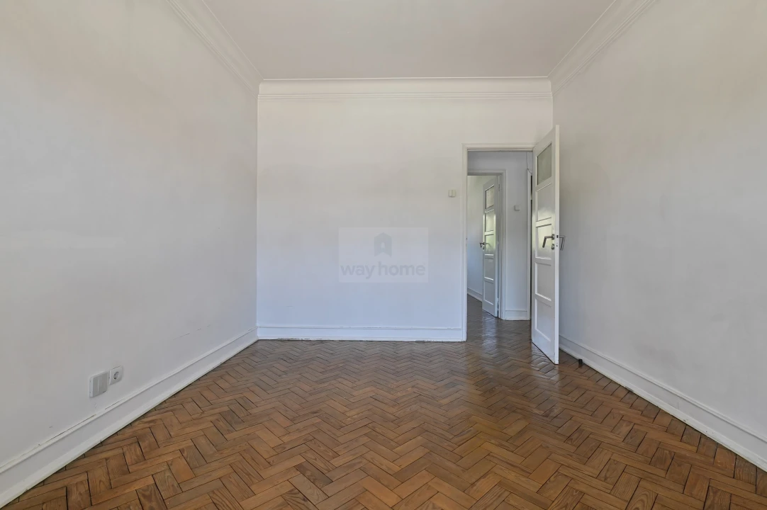 Apartamento T2 para Venda em Alvalade Foto 16