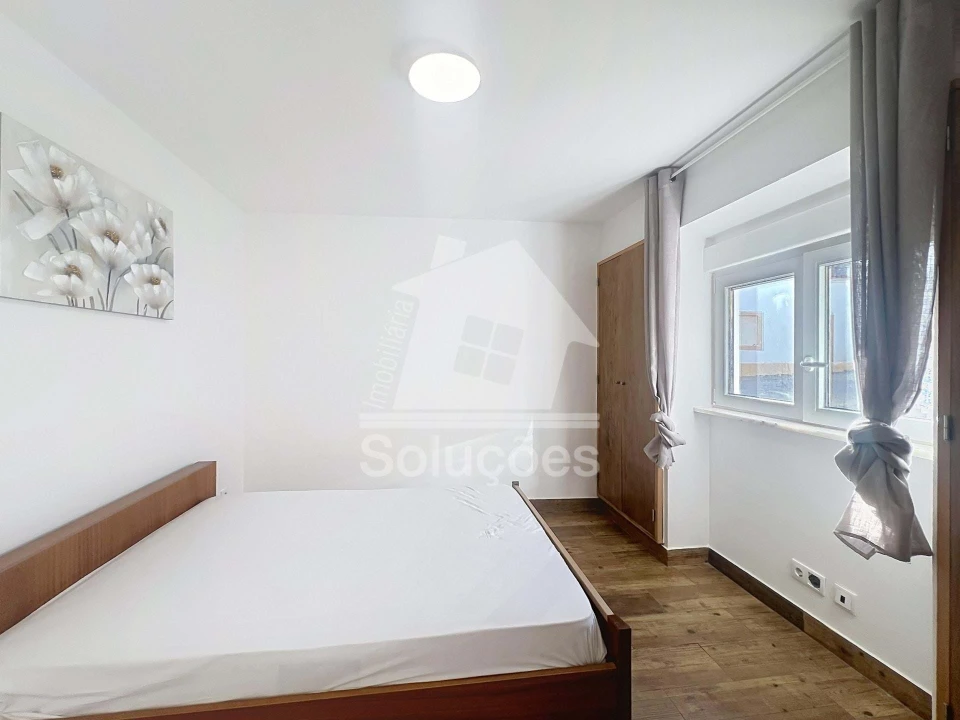 Moradia T1 para Venda em Budens Foto 5