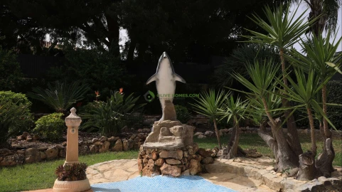 Moradia T4 para Venda em Quarteira