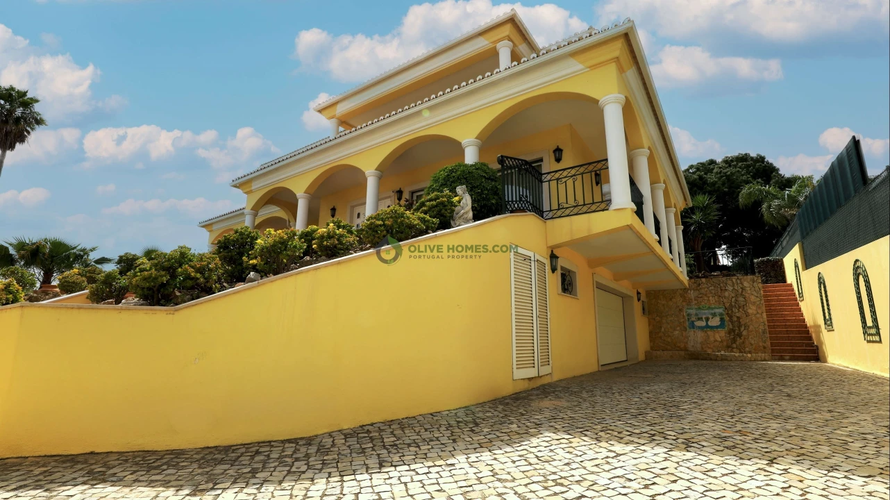 Moradia T4 para Venda em Quarteira Foto 61