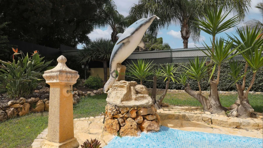 Moradia T4 para Venda em Quarteira Foto 56