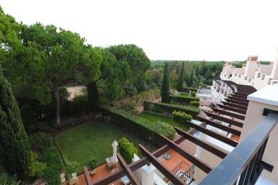 Moradia T4 para Venda em Quarteira