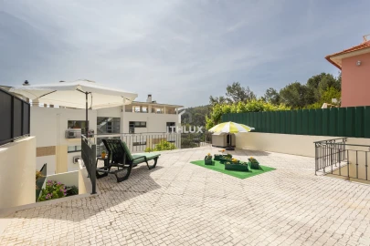 Moradia T3 para Venda em Campolide