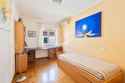 Moradia T3 para Venda em Campolide