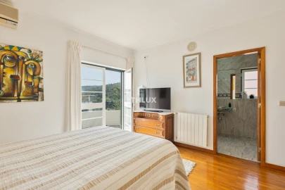 Moradia T3 para Venda em Campolide