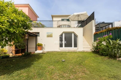 Moradia T3 para Venda em Campolide