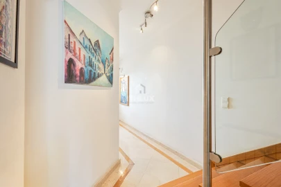 Moradia T3 para Venda em Campolide