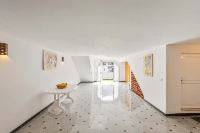 Moradia T3 para Venda em Campolide