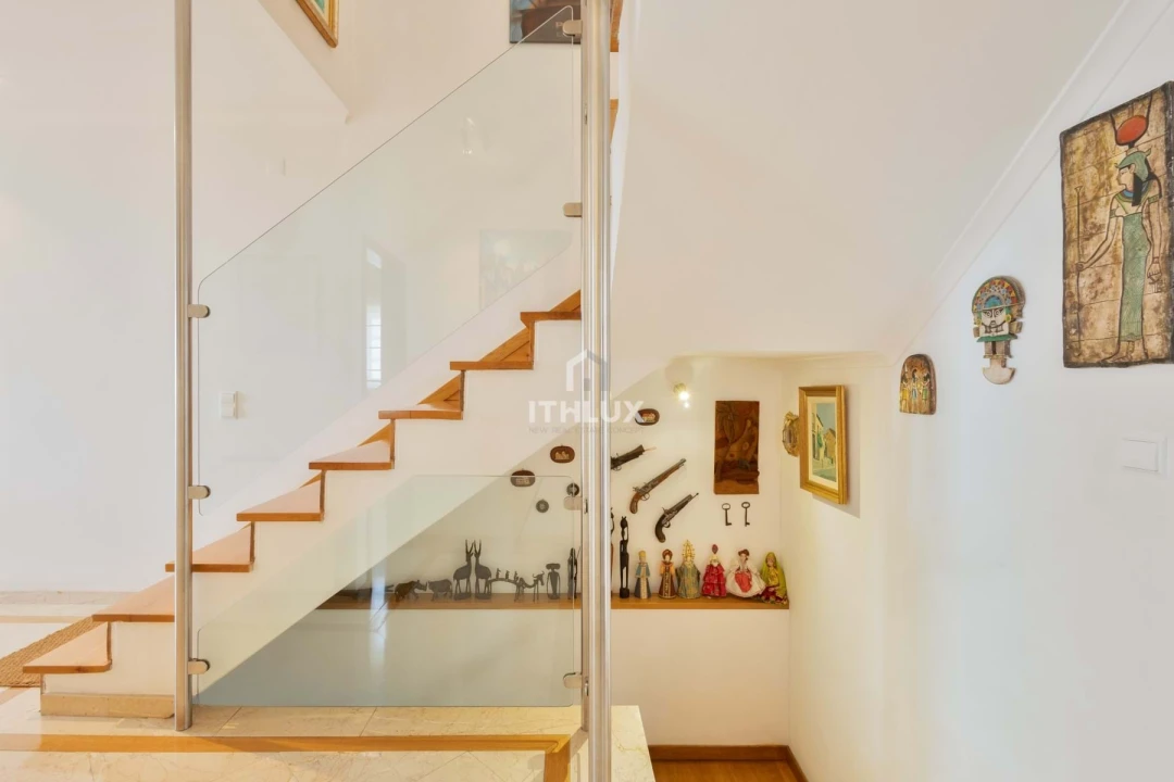 Moradia T3 para Venda em Campolide Foto 34