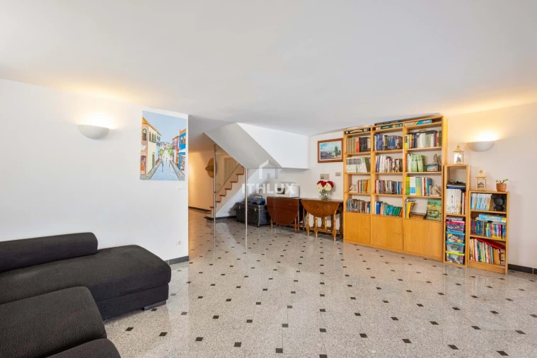 Moradia T3 para Venda em Campolide Foto 38