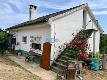 Moradia T2 para Venda em Santo Andre das Tojeiras