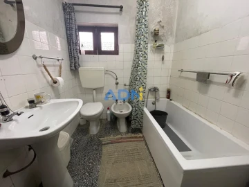 Moradia T2 para Venda em Santo Andre das Tojeiras