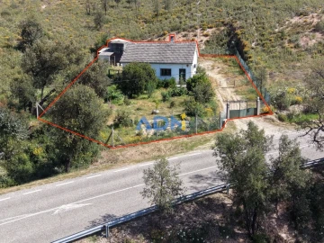 Moradia T2 para Venda em Santo Andre das Tojeiras