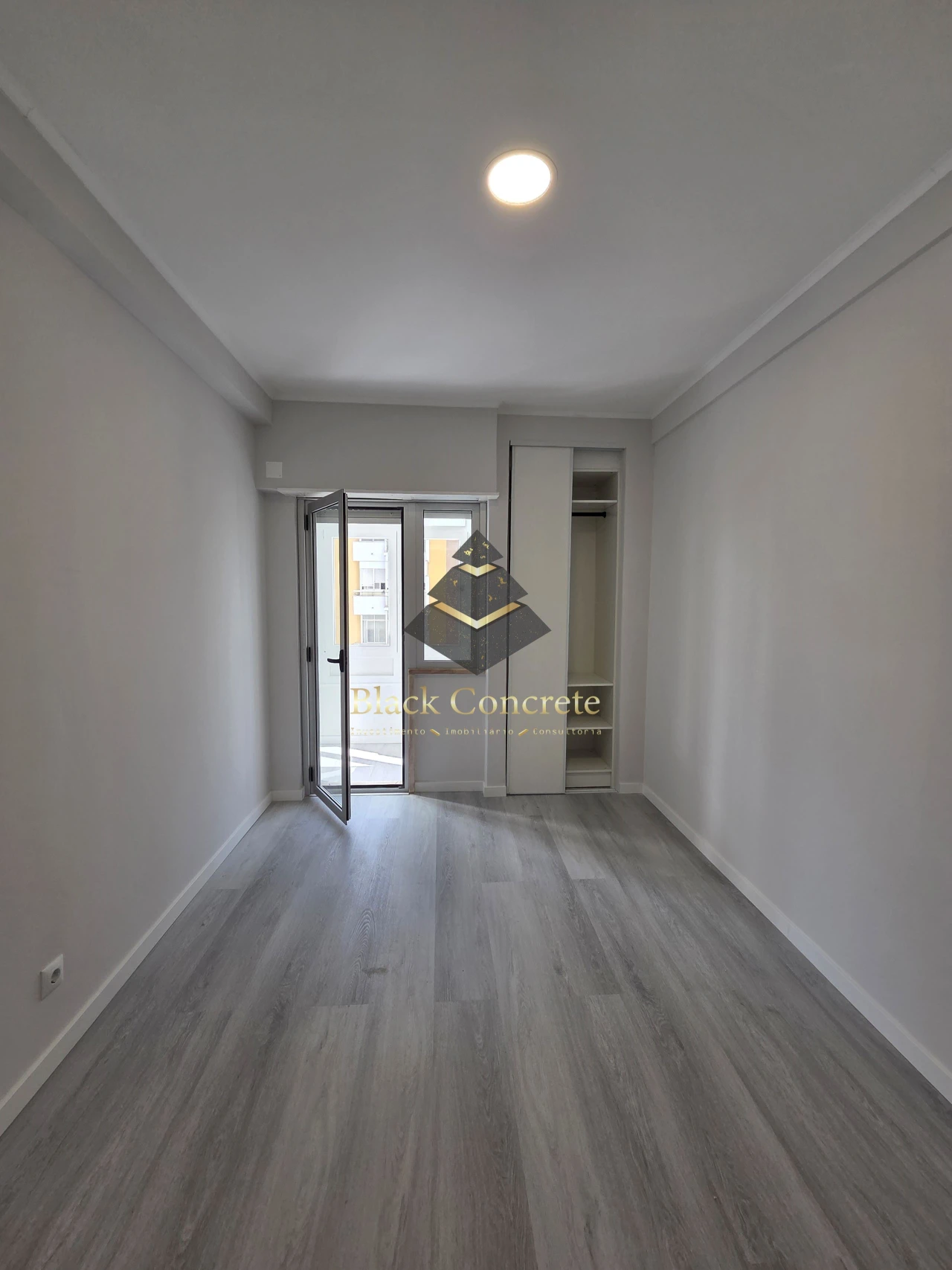 Apartamento T2 para Venda em Oeiras e São Julião da Barra, Paço de Arcos e Caxias Foto 11