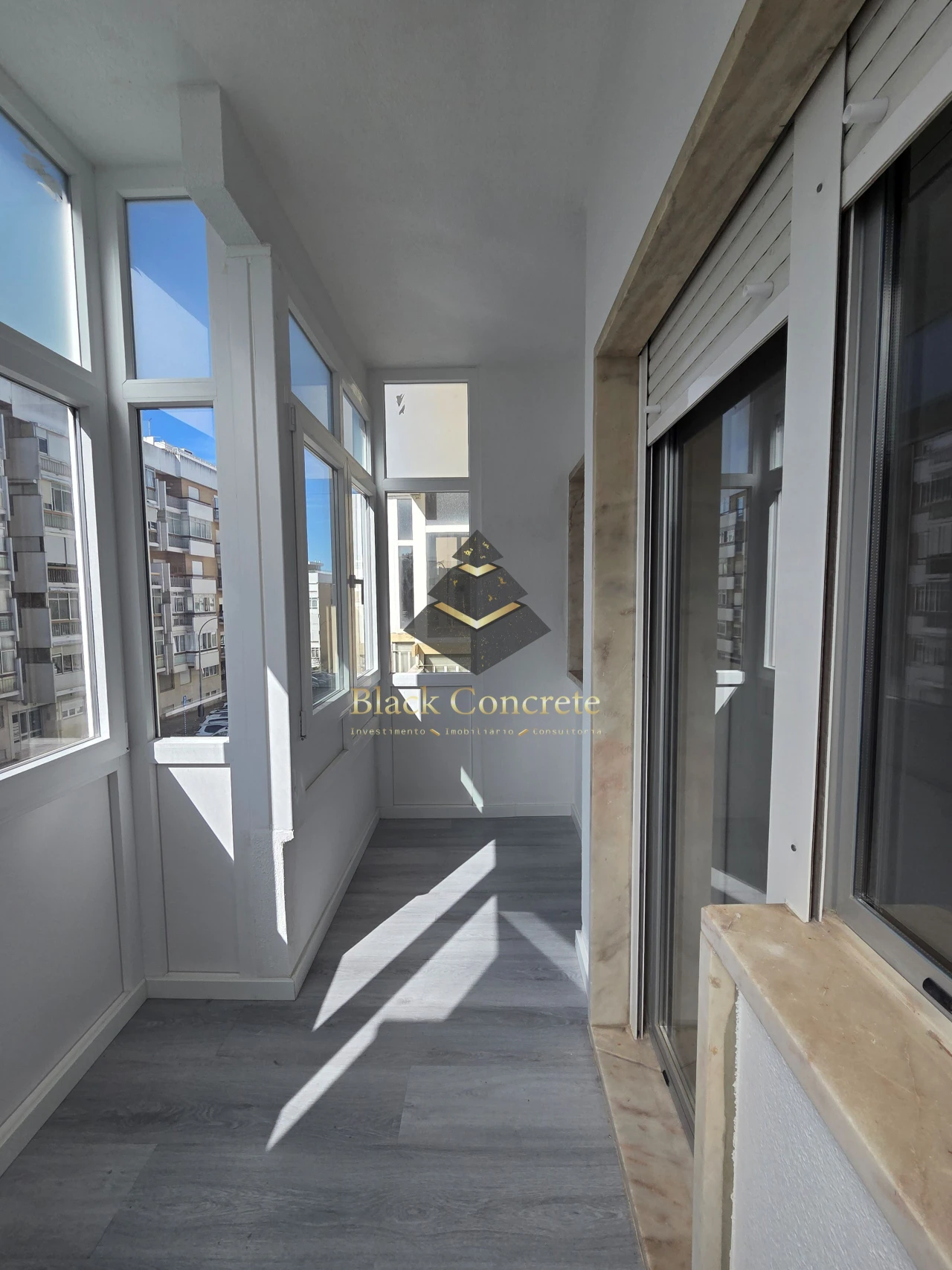 Apartamento T2 para Venda em Oeiras e São Julião da Barra, Paço de Arcos e Caxias Foto 14