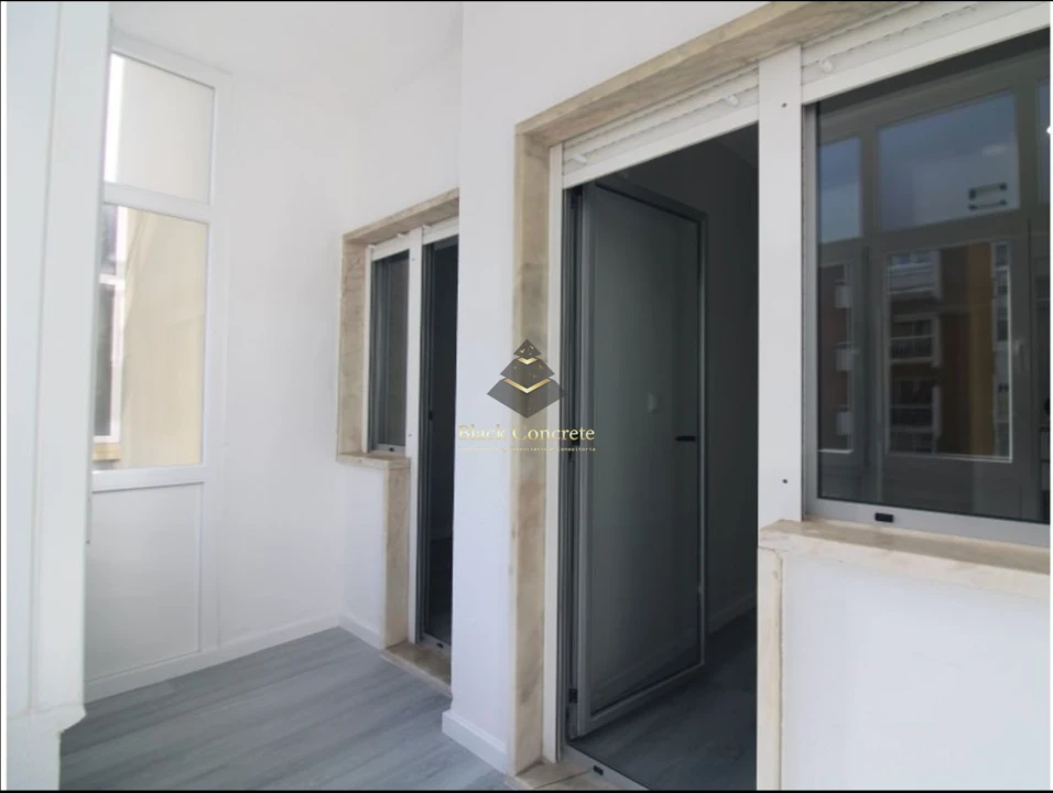 Apartamento T3 para Venda em Oeiras e São Julião da Barra, Paço de Arcos e Caxias Foto 10