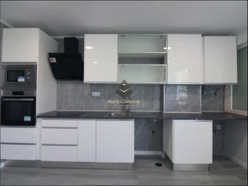 Apartamento T3 para Venda em Oeiras e São Julião da Barra, Paço de Arcos e Caxias