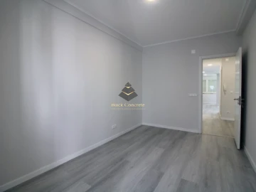 Apartamento T3 para Venda em Oeiras e São Julião da Barra, Paço de Arcos e Caxias