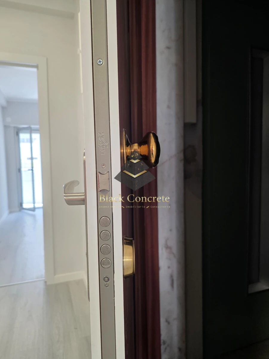 Apartamento T2 para Venda em Oeiras e São Julião da Barra, Paço de Arcos e Caxias Foto 5