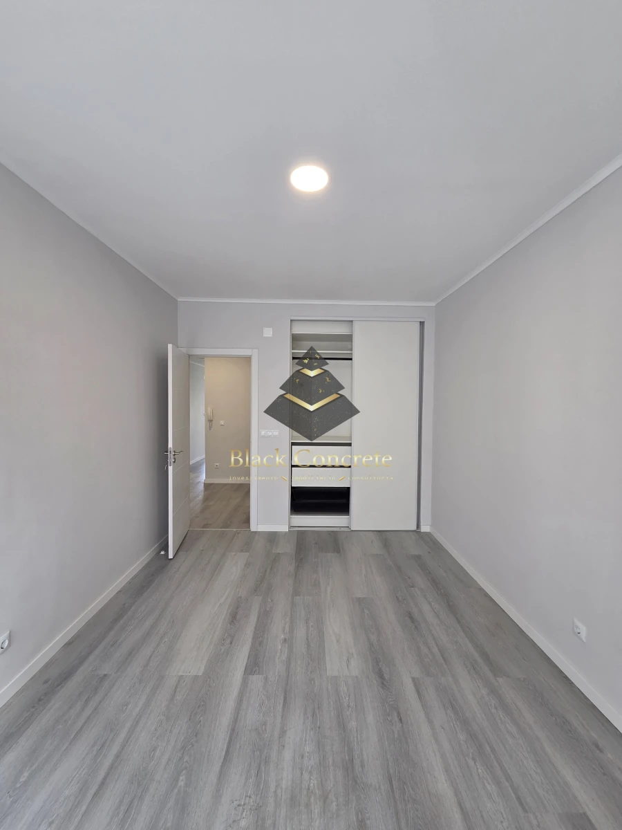 Apartamento T2 para Venda em Oeiras e São Julião da Barra, Paço de Arcos e Caxias Foto 10