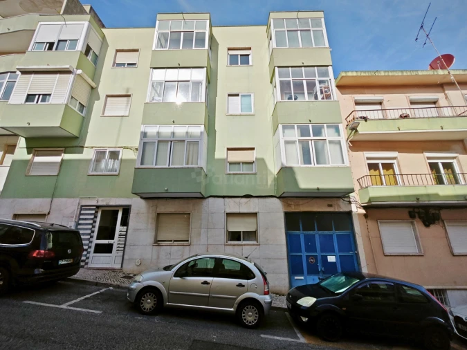 Apartamento T3 para Venda em Venteira Foto 22