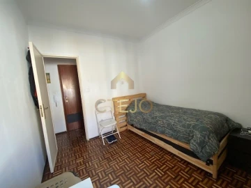 Apartamento T1 para Venda em Póvoa de Santa Iria e Forte da Casa
