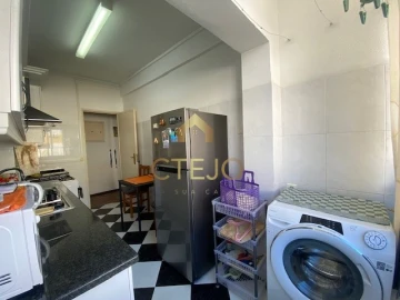 Apartamento T1 para Venda em Póvoa de Santa Iria e Forte da Casa