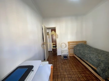 Apartamento T1 para Venda em Póvoa de Santa Iria e Forte da Casa